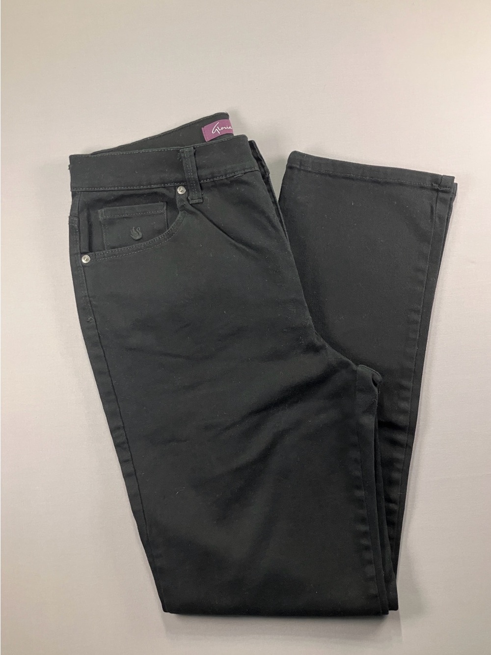 Gloria Vanderbilt Amanda Black Straight-Leg Jeans size 10 (31 x 30)